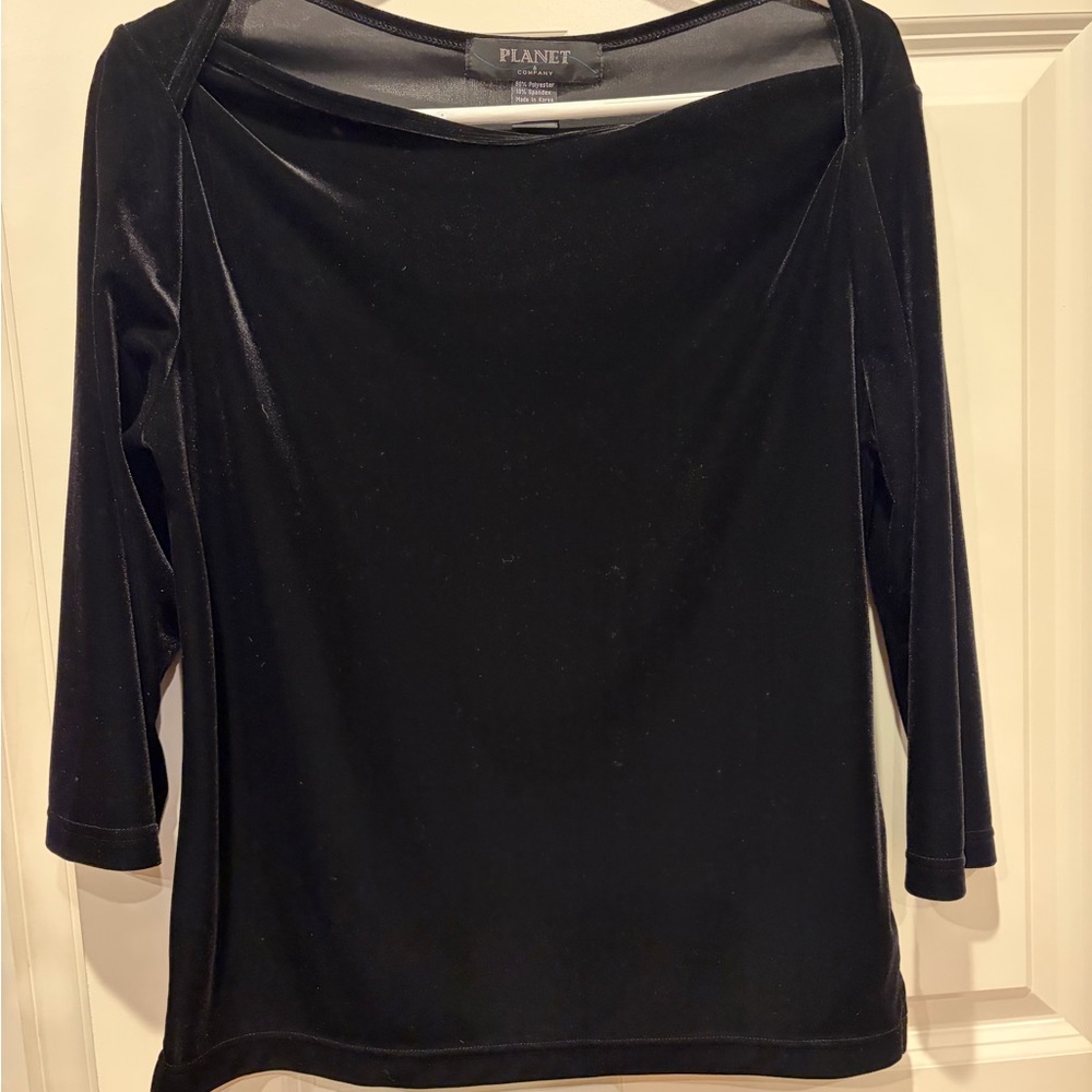 Women's Black Velvet Top, size Medium - Picture 1 of 4